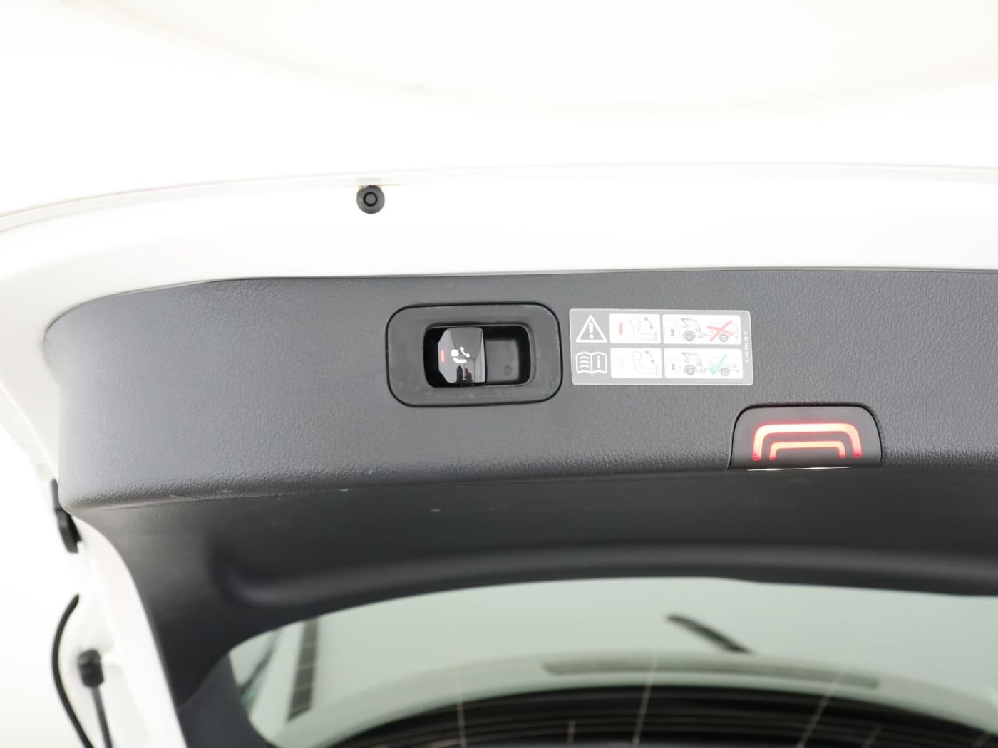 Mercedes-Benz C 220 d T Bild 25