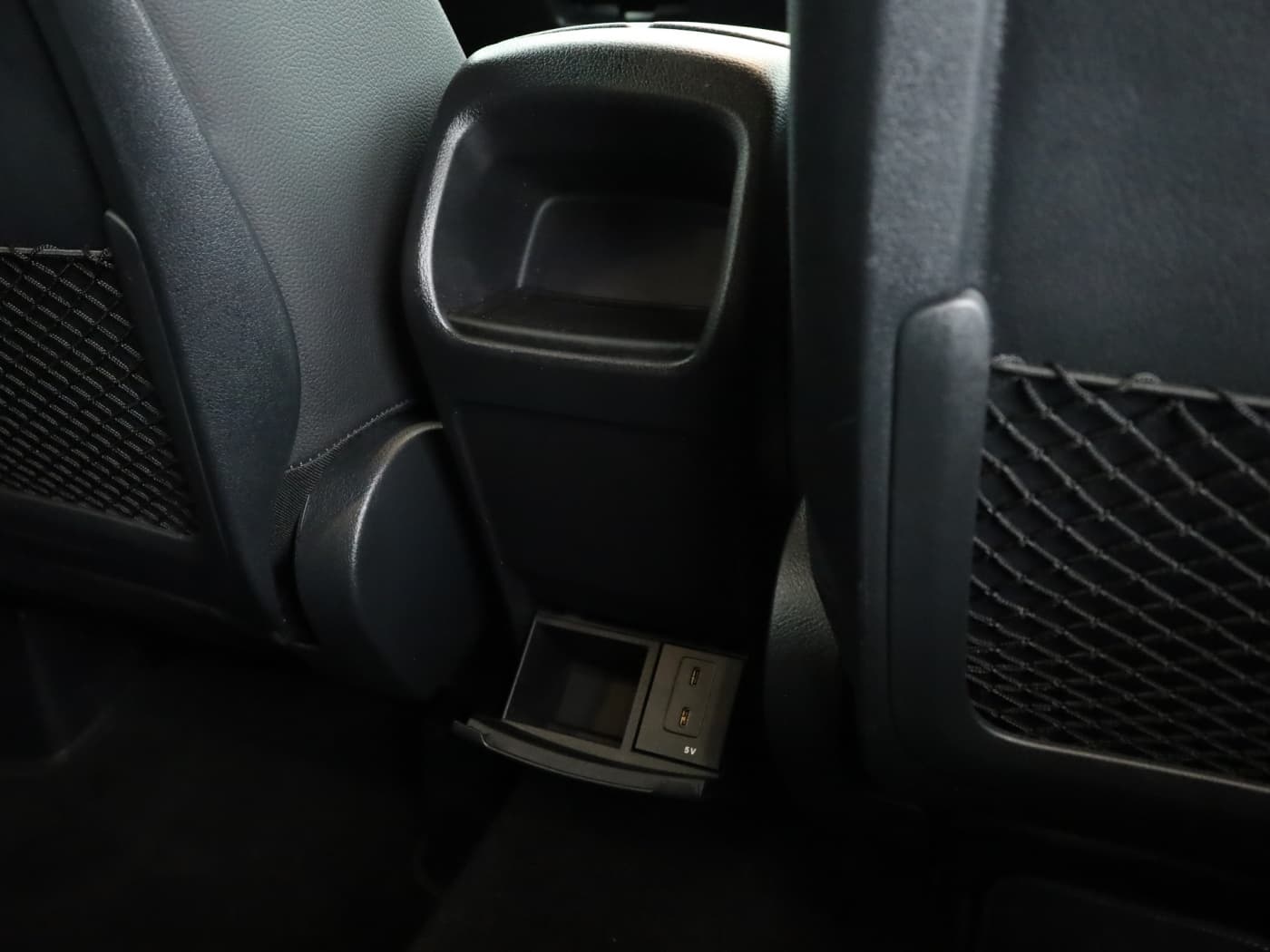Mercedes-Benz B 220 4M Bild 23