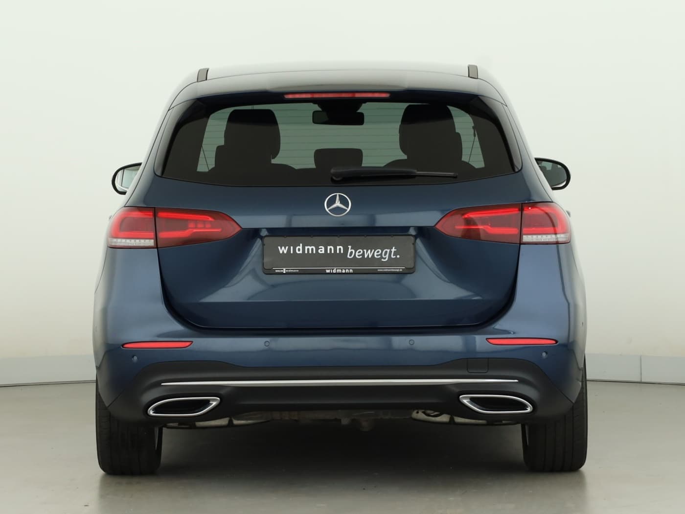 Mercedes-Benz B 220 4M Bild 4