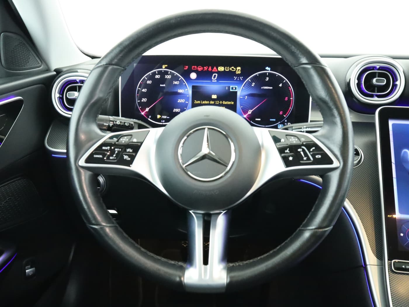 Mercedes-Benz C 220 d T Bild 11