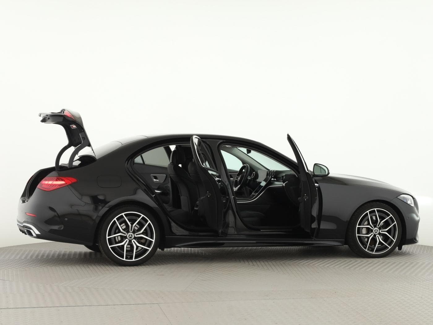 Mercedes-Benz C 300 d 4M Bild 8