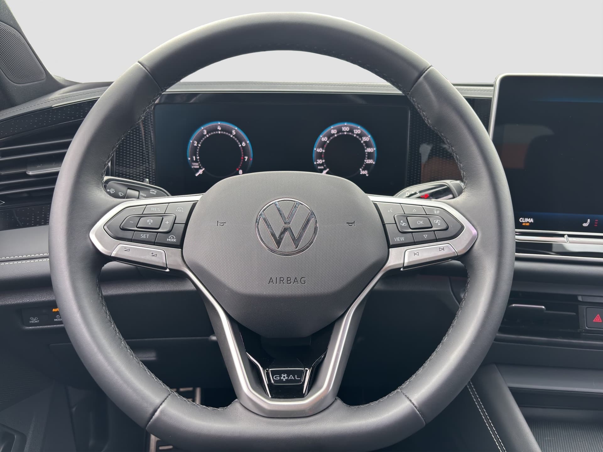 Volkswagen Tiguan GOAL 1.5 eTSI 150 PS DSG NAVI ACC KAMERA Bild 10