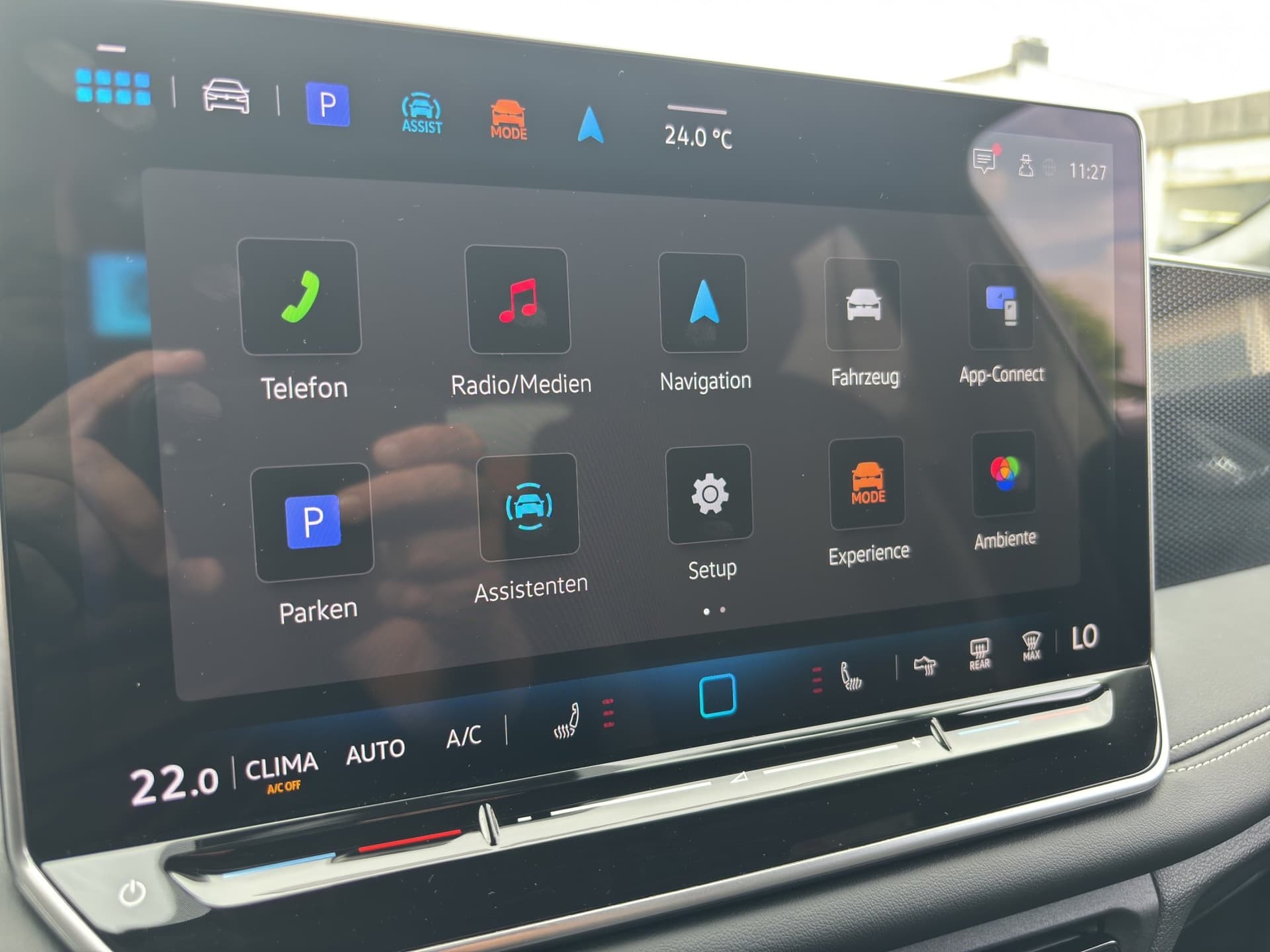 Volkswagen Tiguan GOAL 1.5 eTSI 150 PS DSG NAVI ACC KAMERA Bild 22
