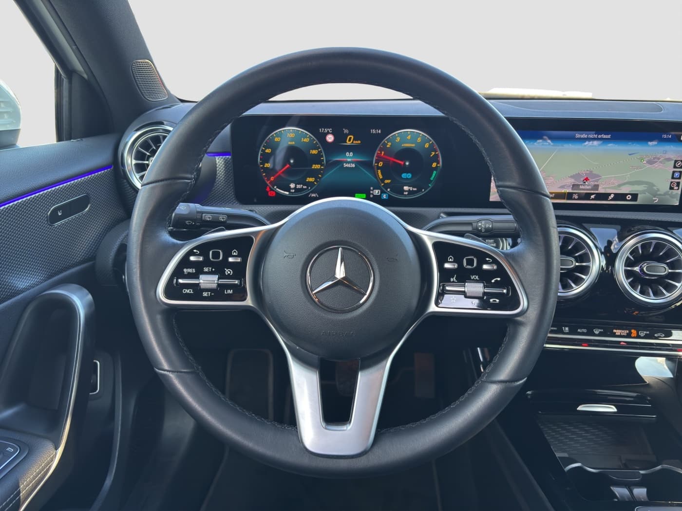 Mercedes-Benz A 250 e Bild 10