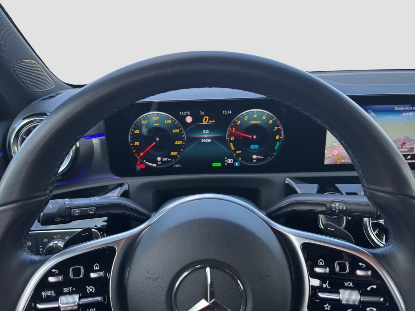 Mercedes-Benz A 250 e Bild 11