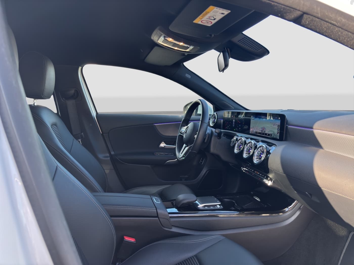 Mercedes-Benz A 250 e Bild 15