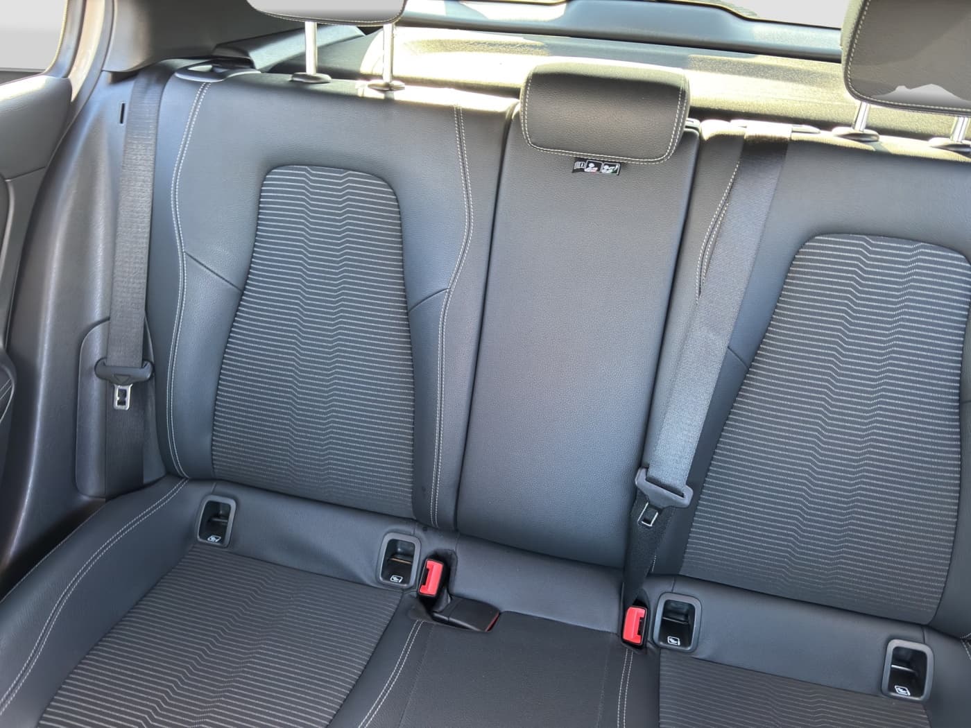 Mercedes-Benz A 250 e Bild 16