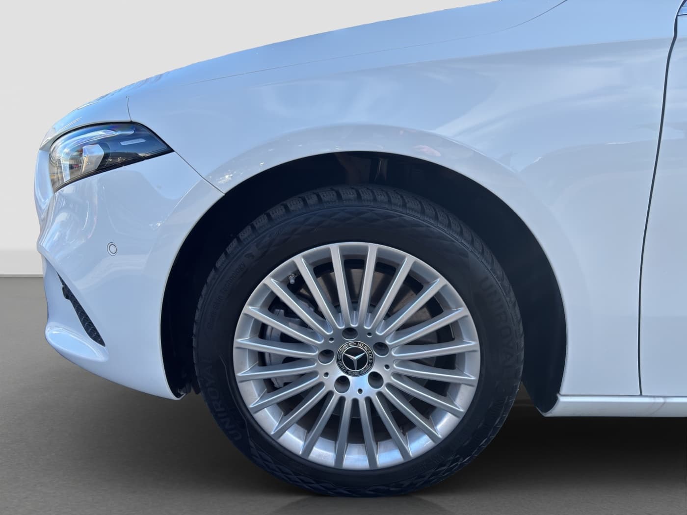 Mercedes-Benz A 250 e Bild 19