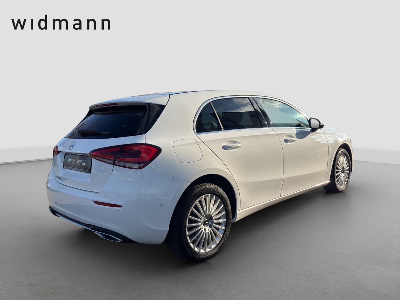 Mercedes-Benz A 250 e Bild 3