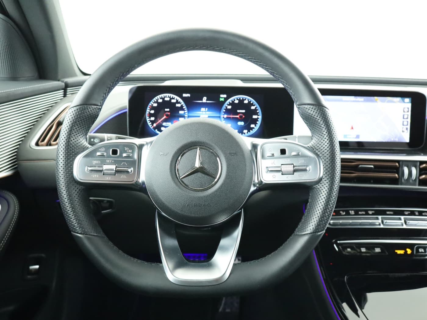 Mercedes-Benz EQC 400 4M Bild 11