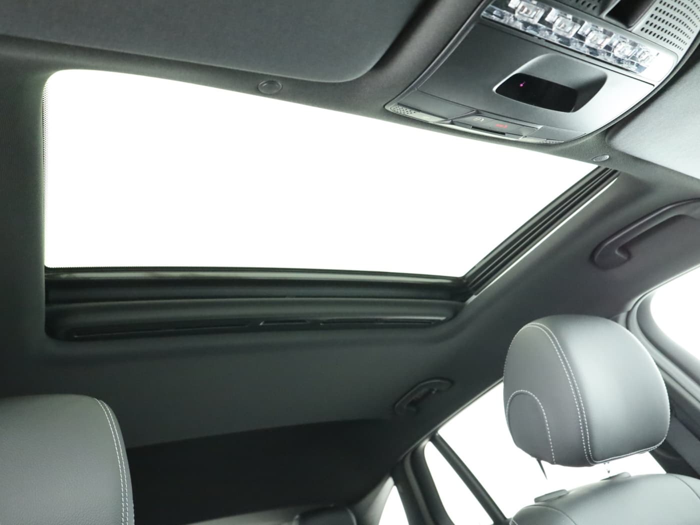 Mercedes-Benz EQC 400 4M Bild 21