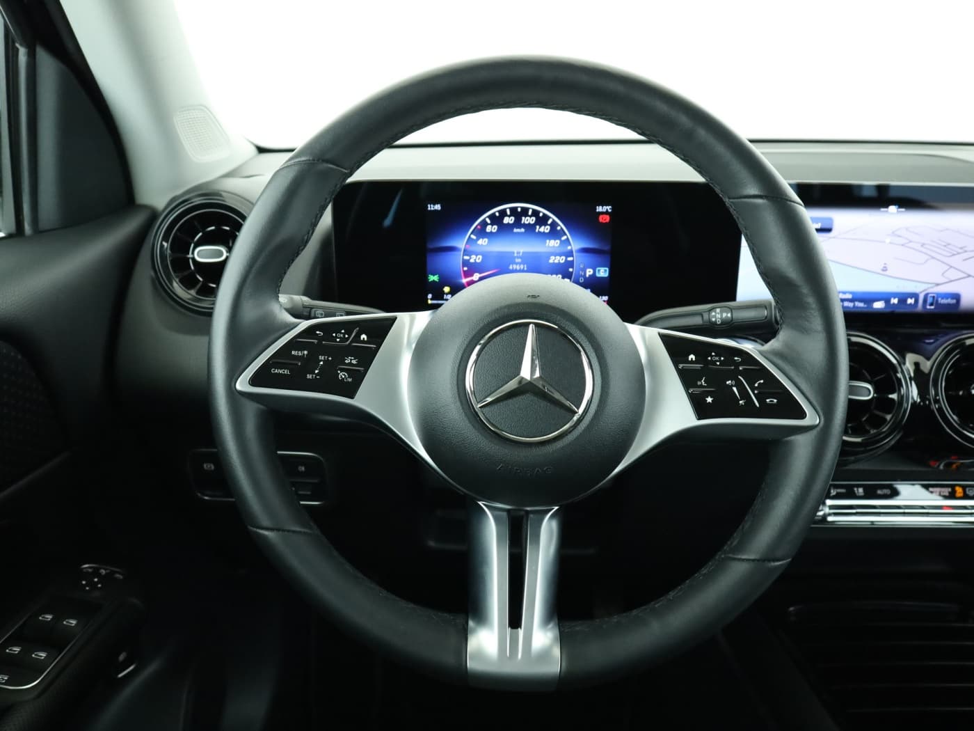 Mercedes-Benz GLB 200 d Bild 11