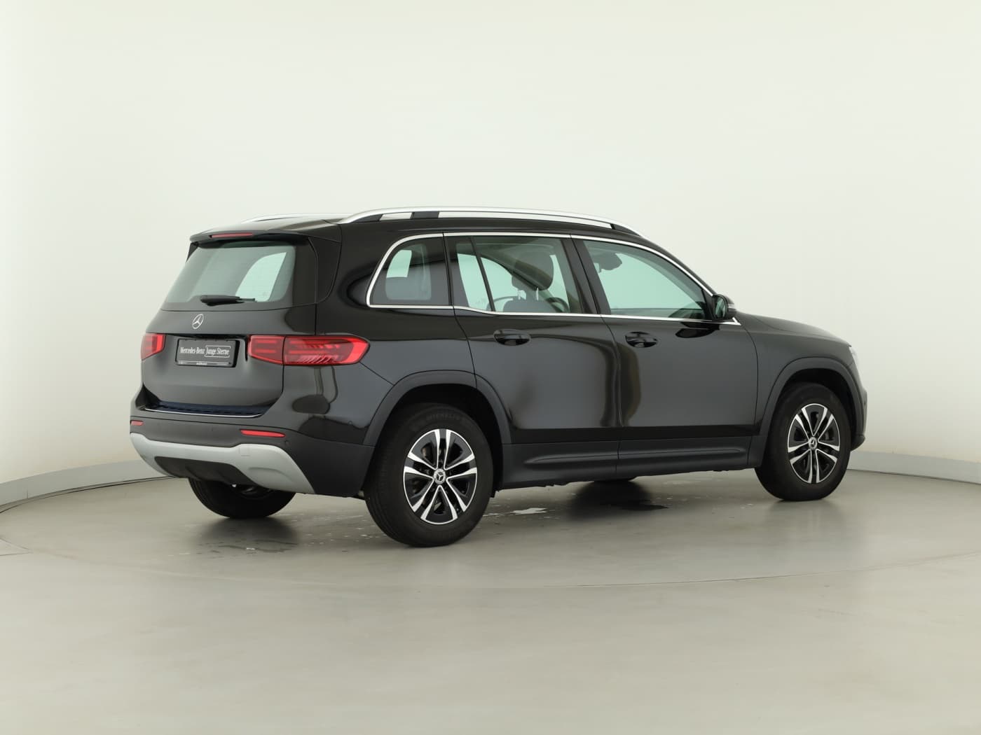 Mercedes-Benz GLB 200 d Bild 6