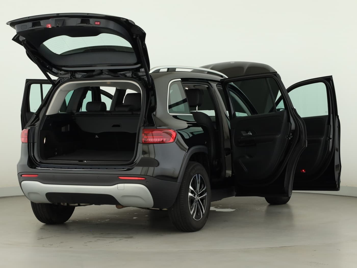 Mercedes-Benz GLB 200 d Bild 9