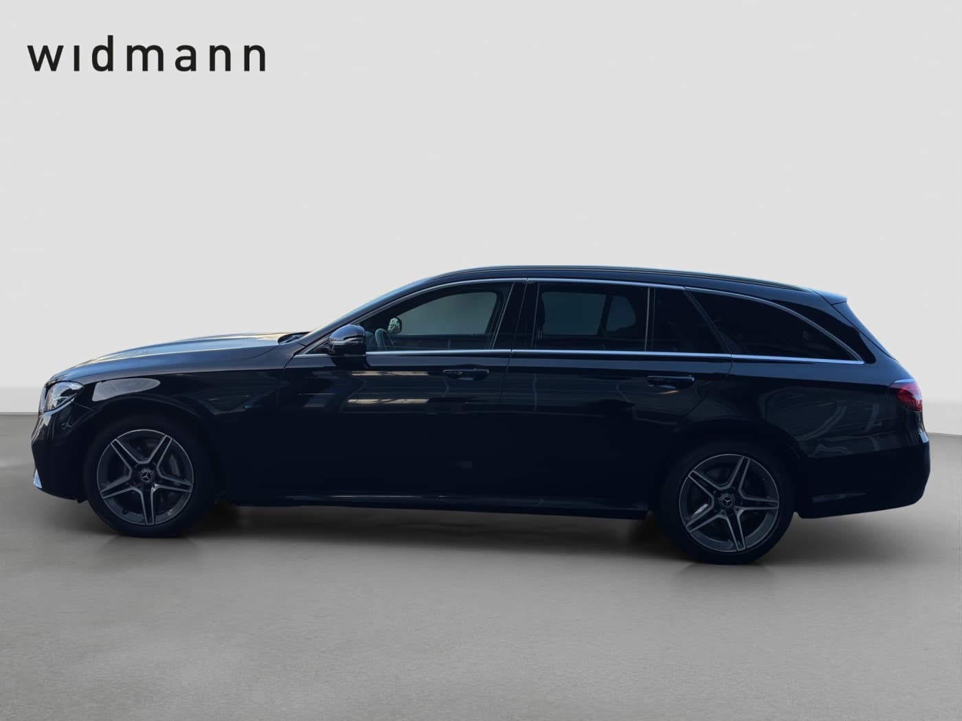 Mercedes-Benz E 300 e T Bild 5