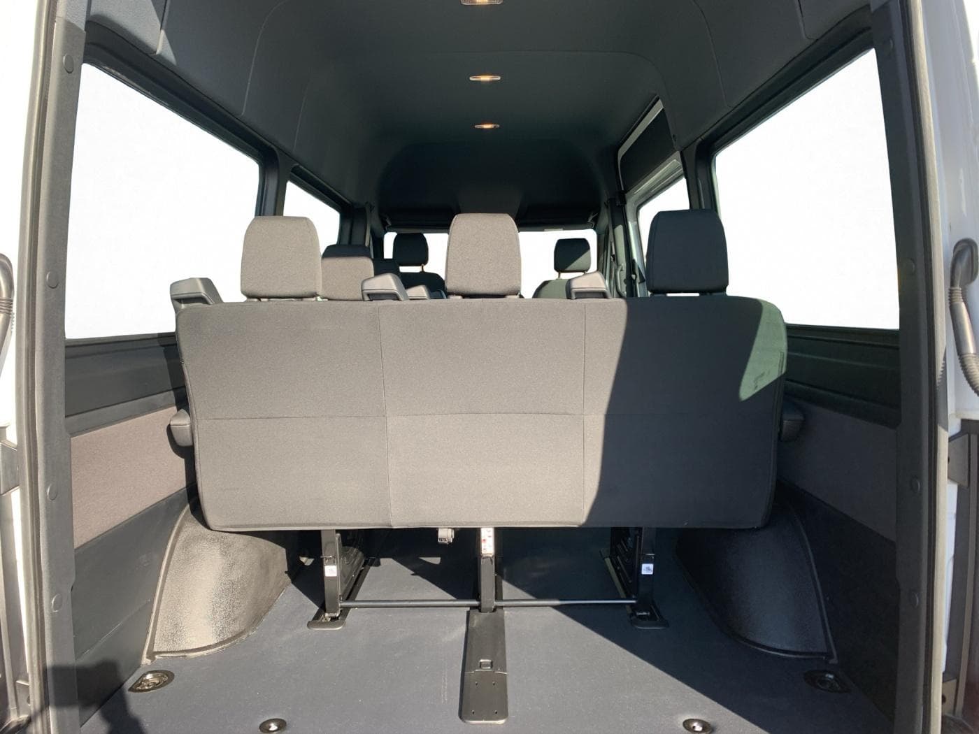 Mercedes-Benz Sprinter 315 CDI Tourer Hochdach 2/2/2/3 Bild 18