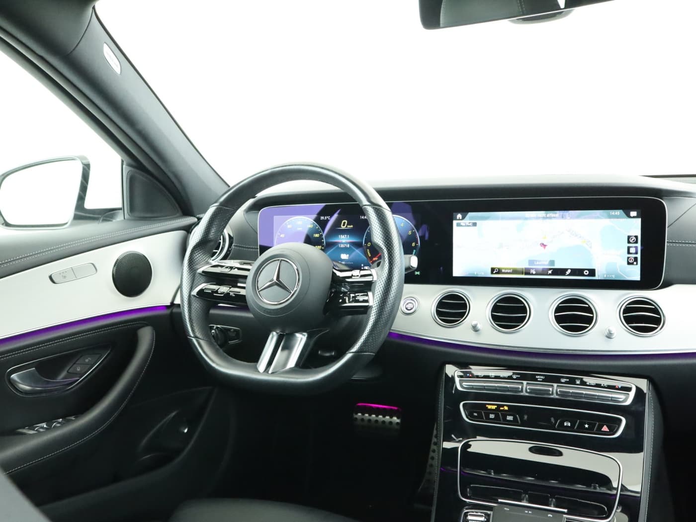 Mercedes-Benz E 300 de T Bild 10