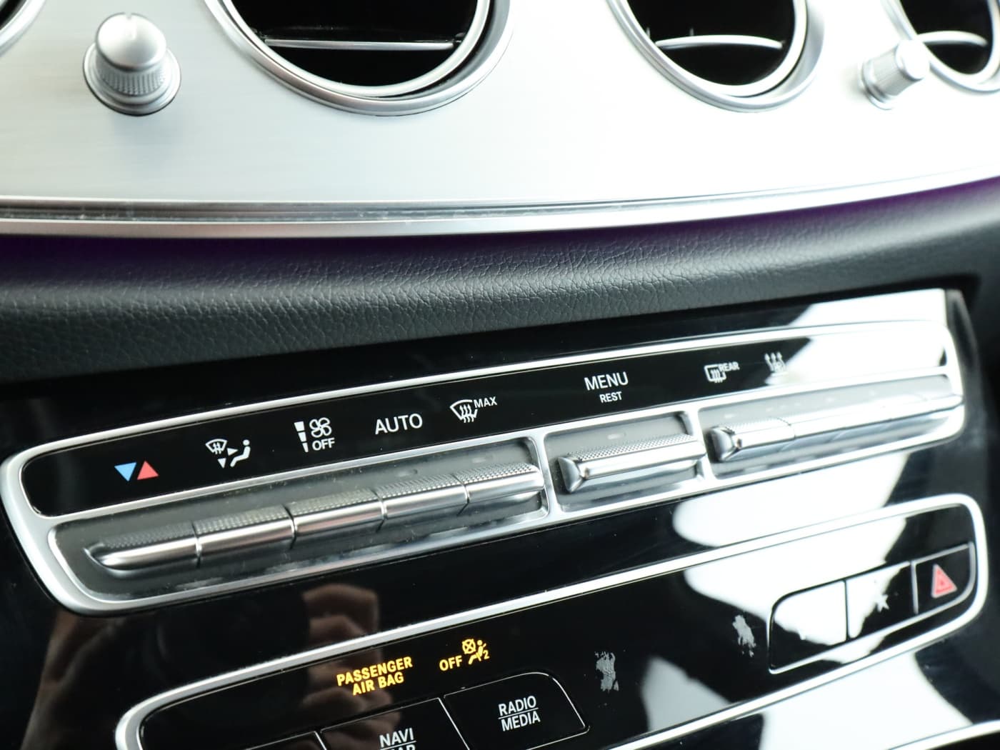 Mercedes-Benz E 300 de T Bild 14