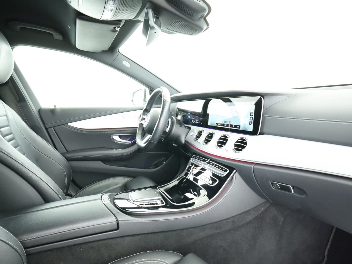 Mercedes-Benz E 300 de T Bild 17