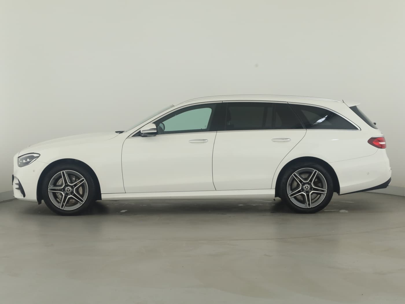 Mercedes-Benz E 300 de T Bild 7