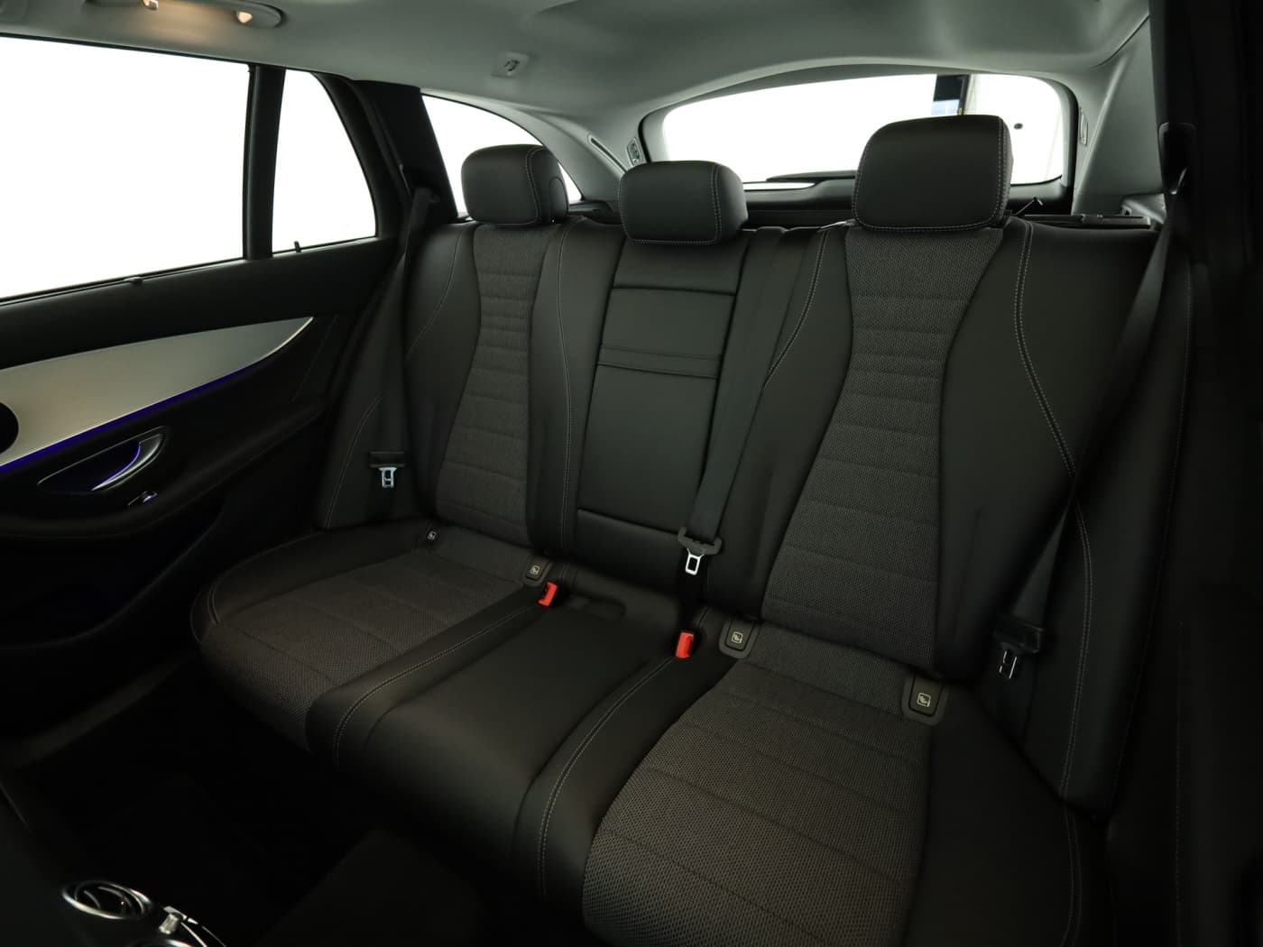 Mercedes-Benz E 400 d 4M T Bild 18