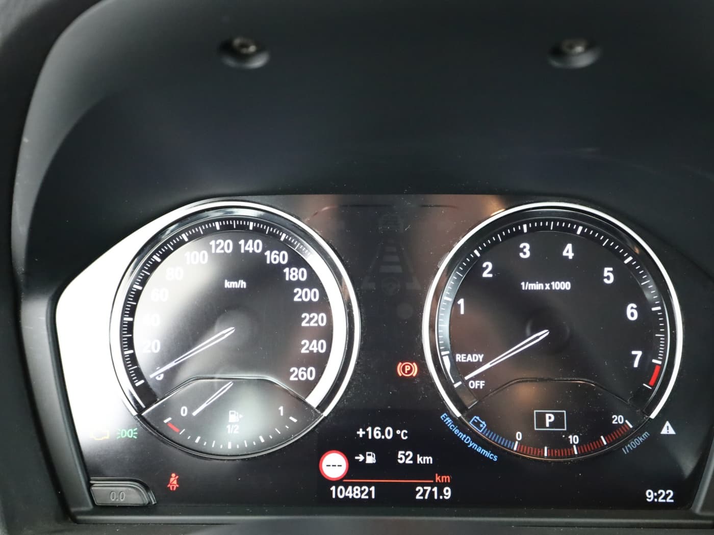 BMW X1 sDrive20i Advantage Bild 12