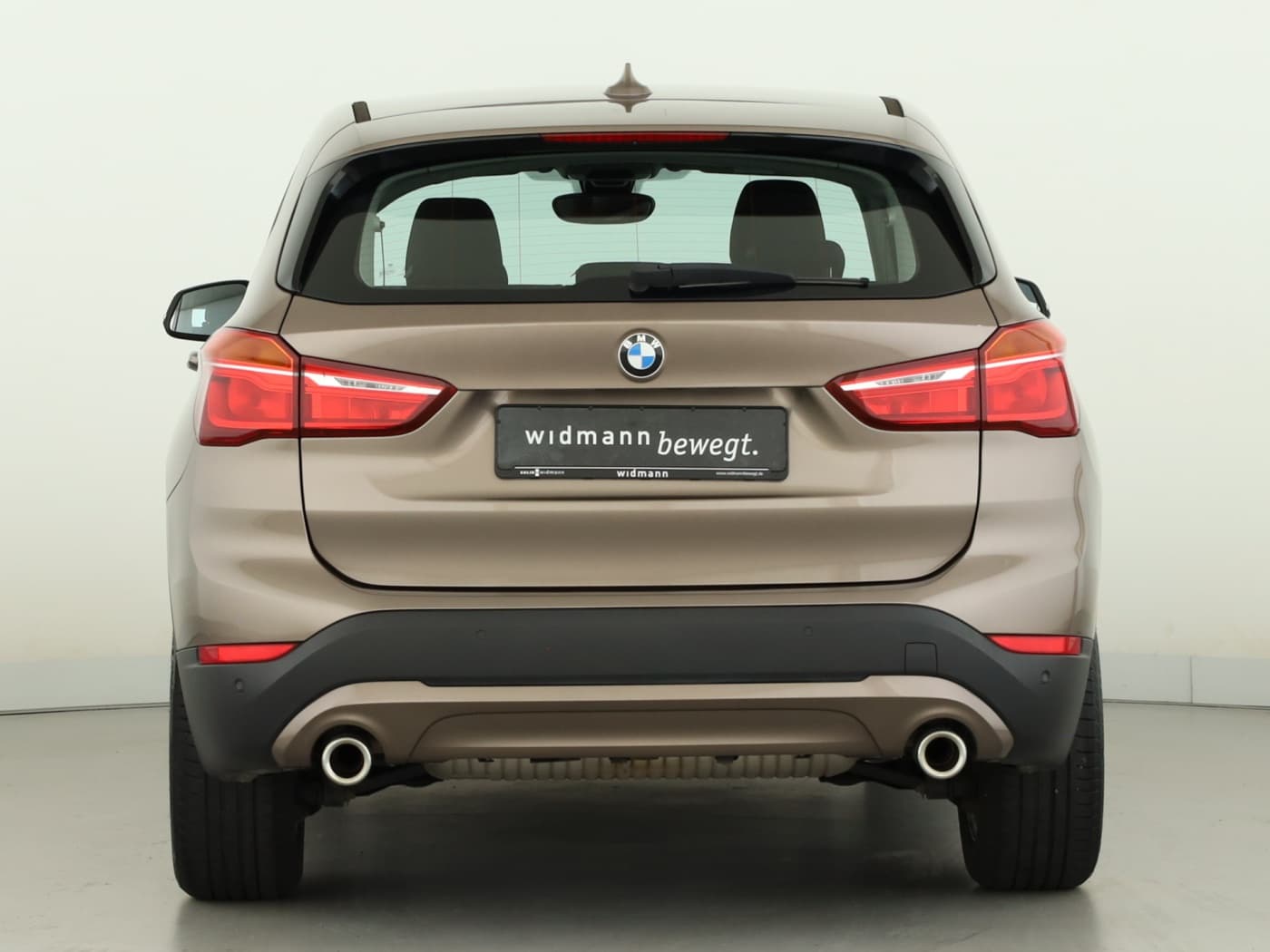 BMW X1 sDrive20i Advantage Bild 4