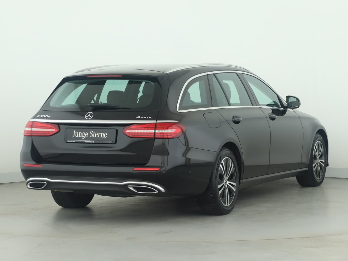 Mercedes-Benz E 300 d 4M T Bild 2