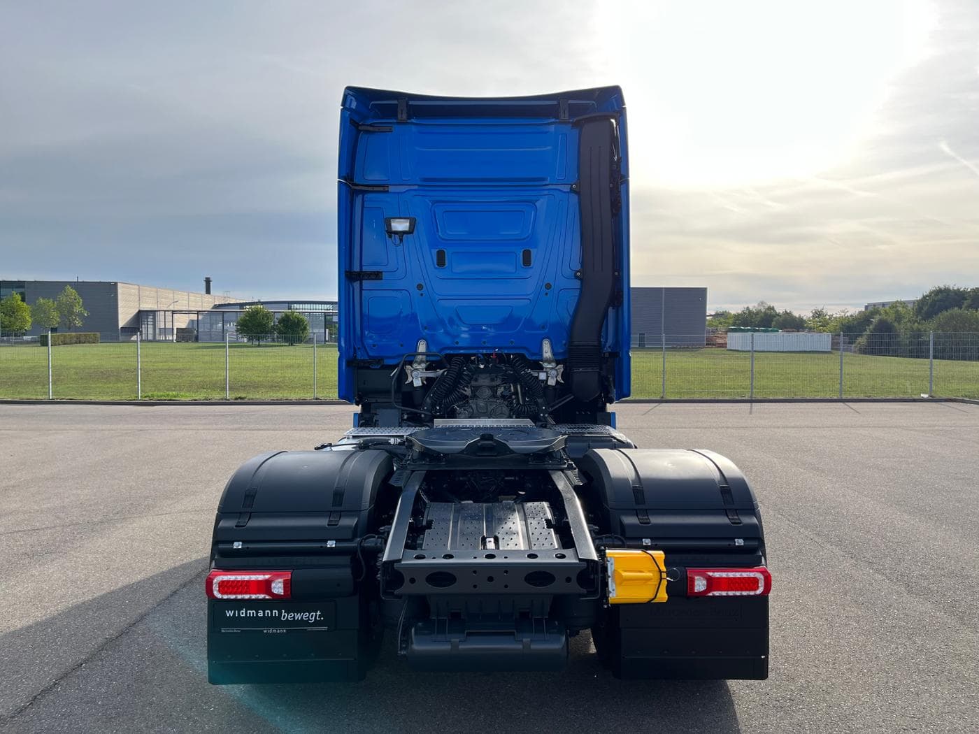 Mercedes-Benz Actros 1848 LS Bild 4