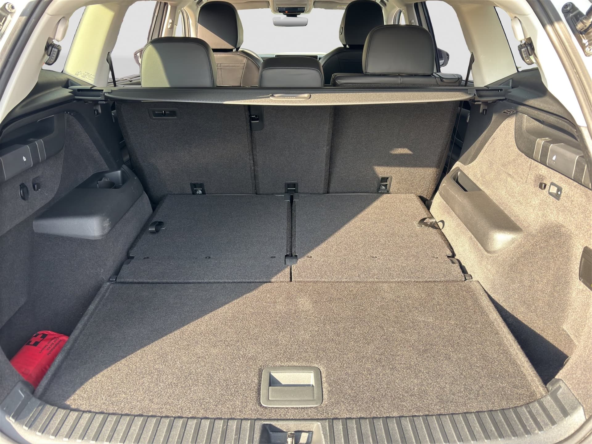 Volkswagen Tayron Life 2.0 TDI 150 PS DSG AHK STANDH. KAMERA NAVI ACC Bild 16