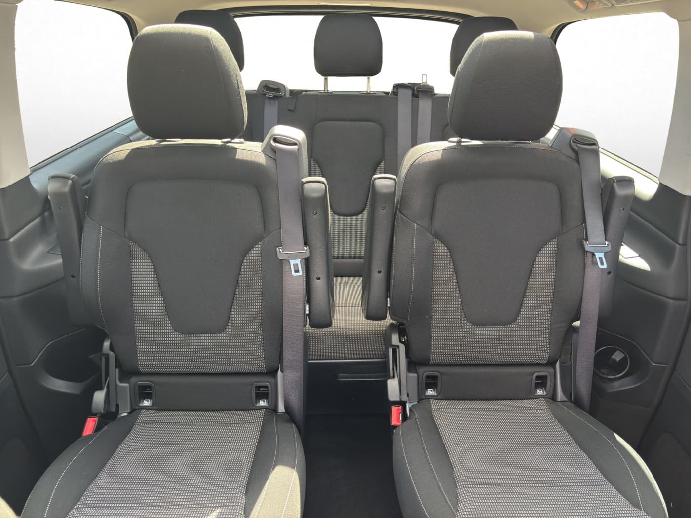 Mercedes-Benz V 220 d Style lang Bild 15