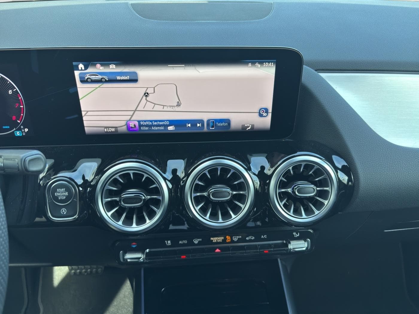 Mercedes-Benz GLA 180 Bild 12