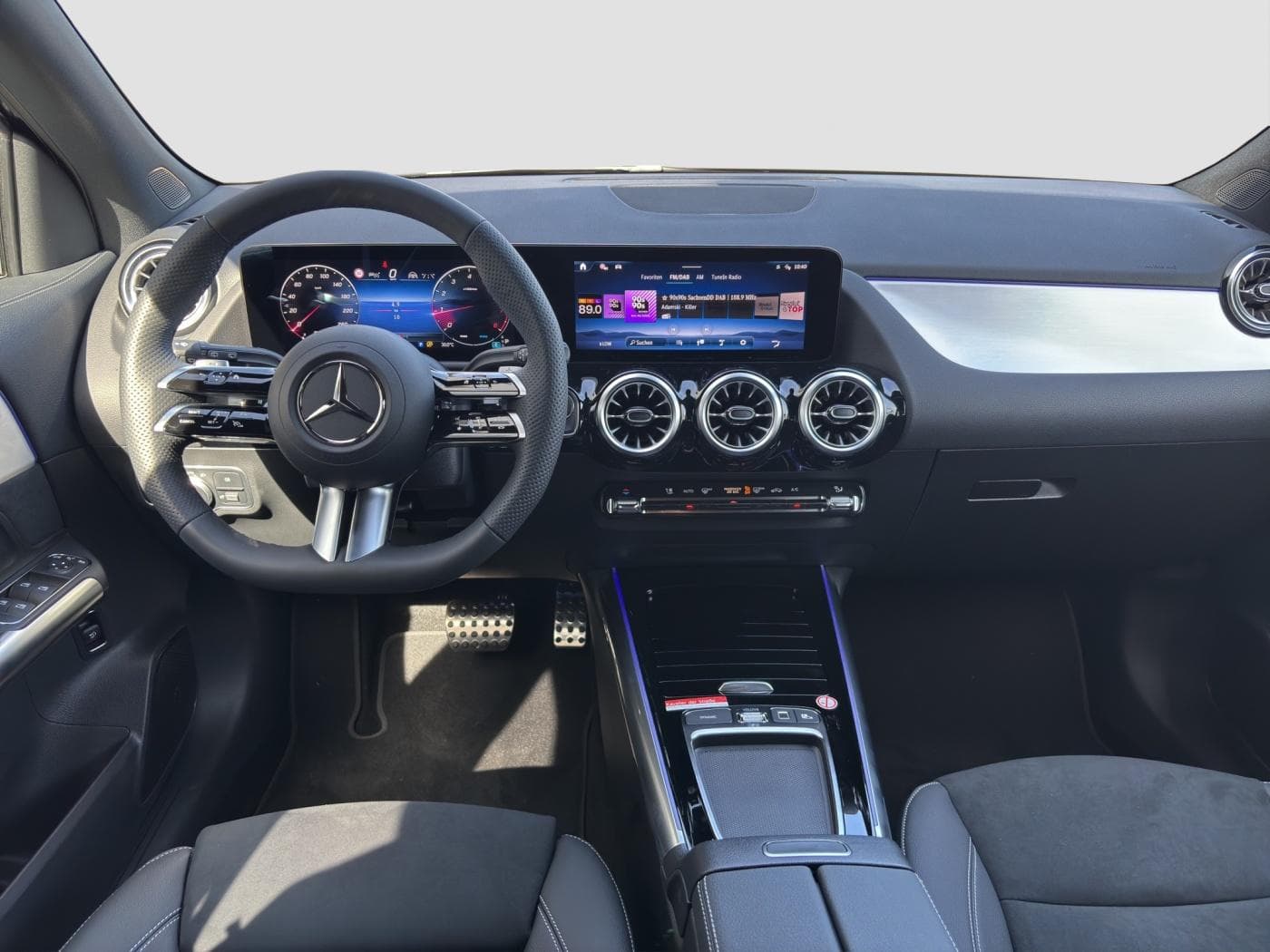 Mercedes-Benz GLA 180 Bild 9