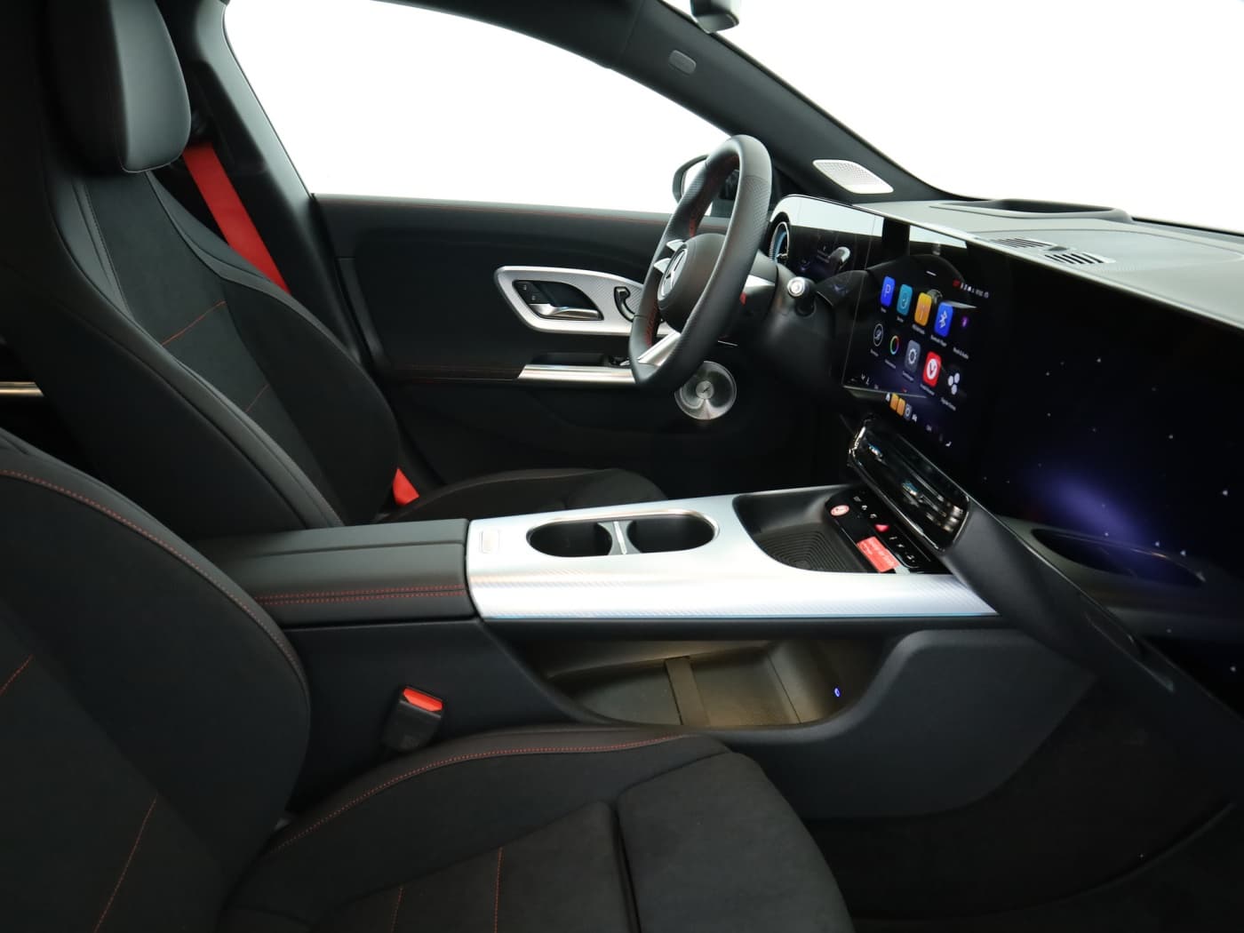 Mercedes-Benz CLA 220 4MATIC Bild 17