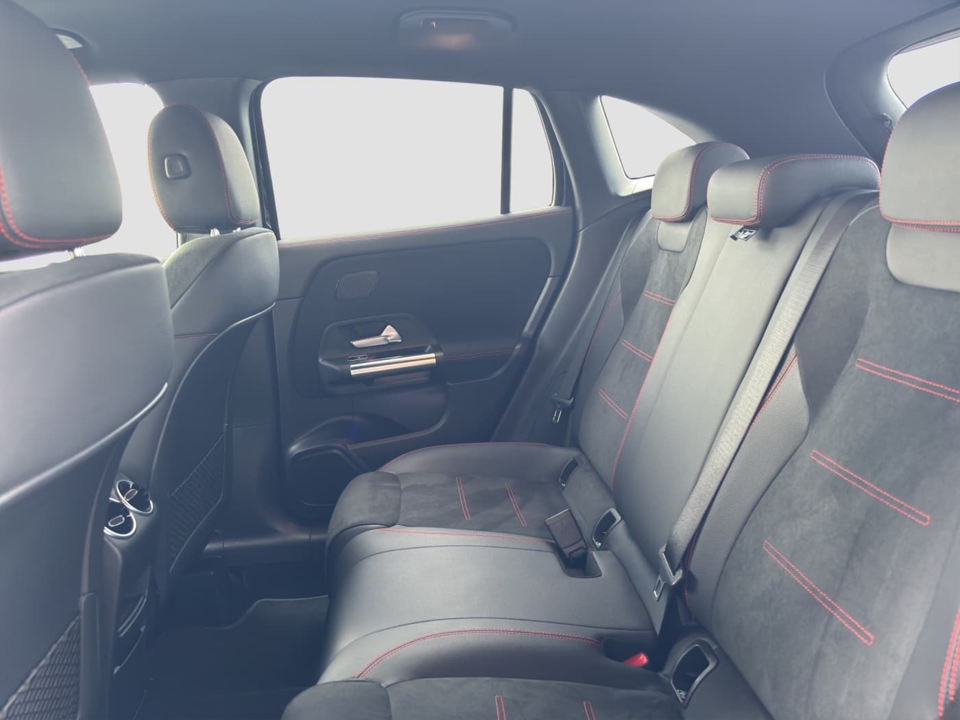 Mercedes-Benz GLA 250 e Bild 16