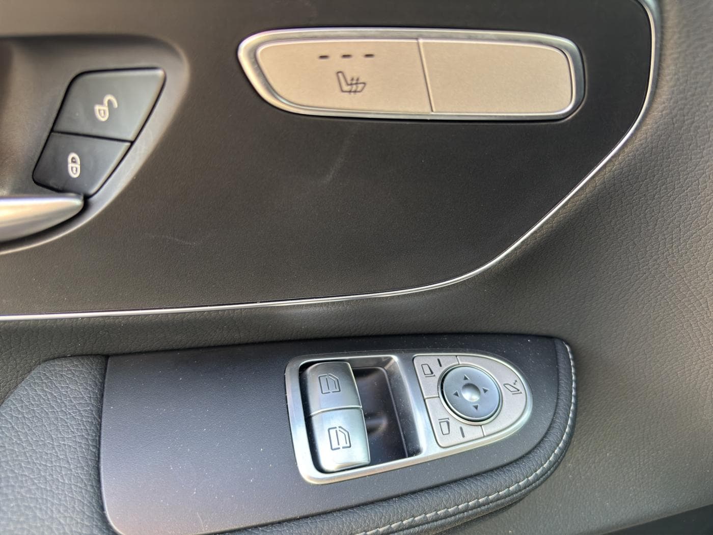 Mercedes-Benz V 250 d 4MATIC AVANTGARDE AMG Bild 17