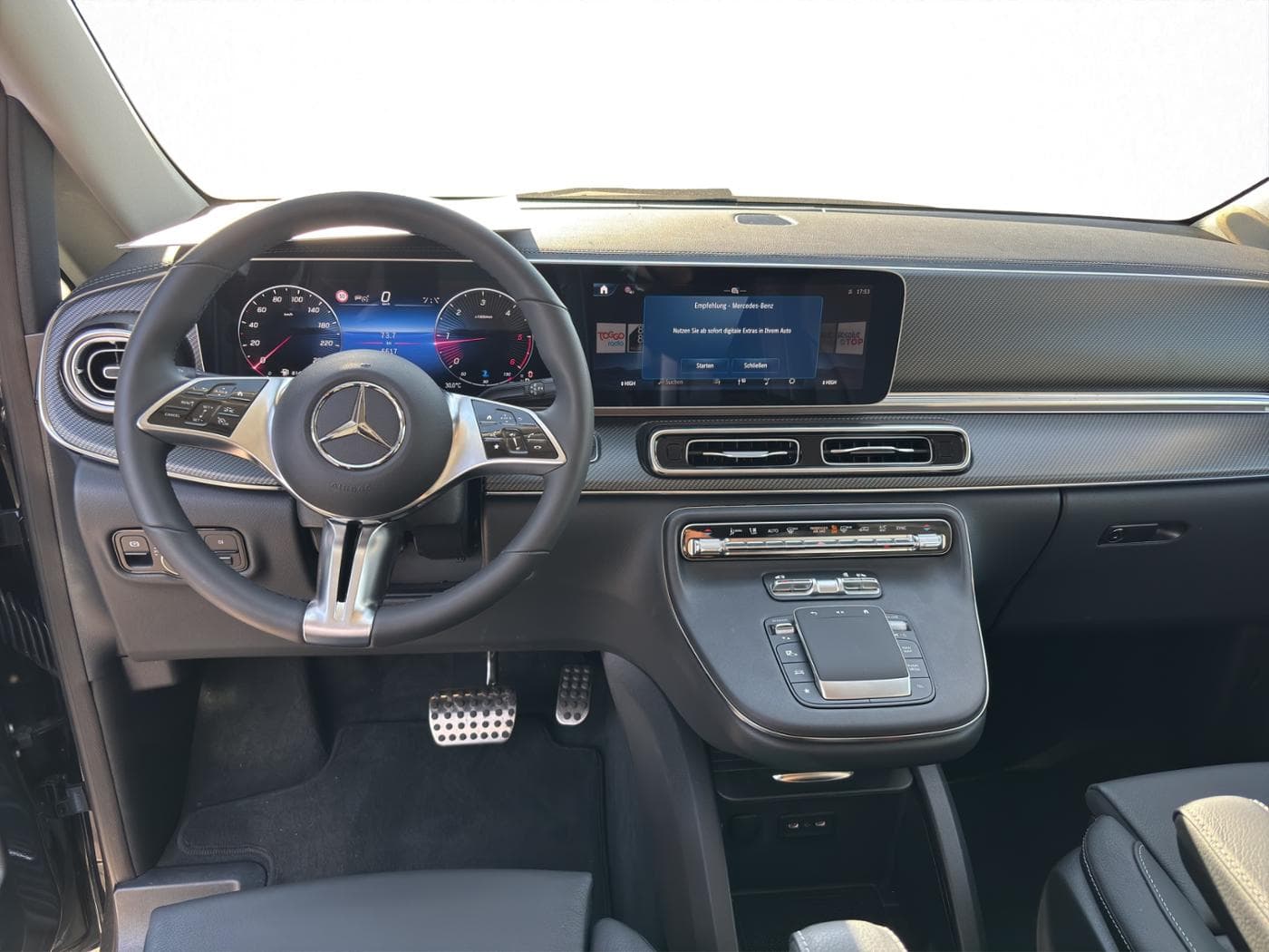 Mercedes-Benz V 250 d 4MATIC AVANTGARDE AMG Bild 9