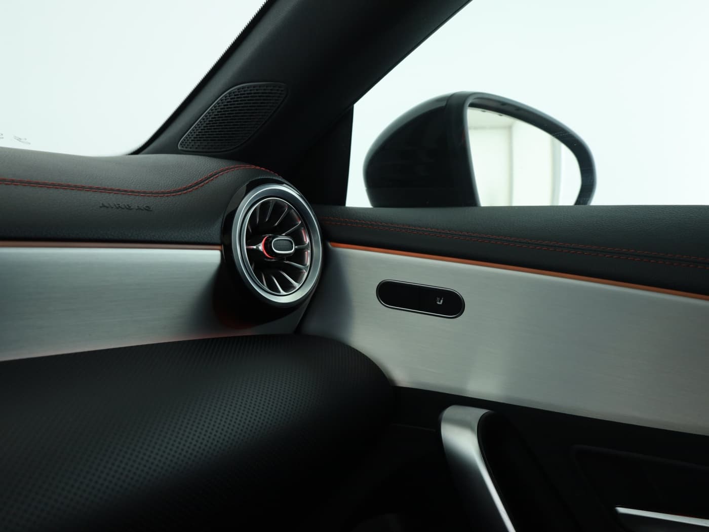 Mercedes-Benz CLA 250 4M Bild 16