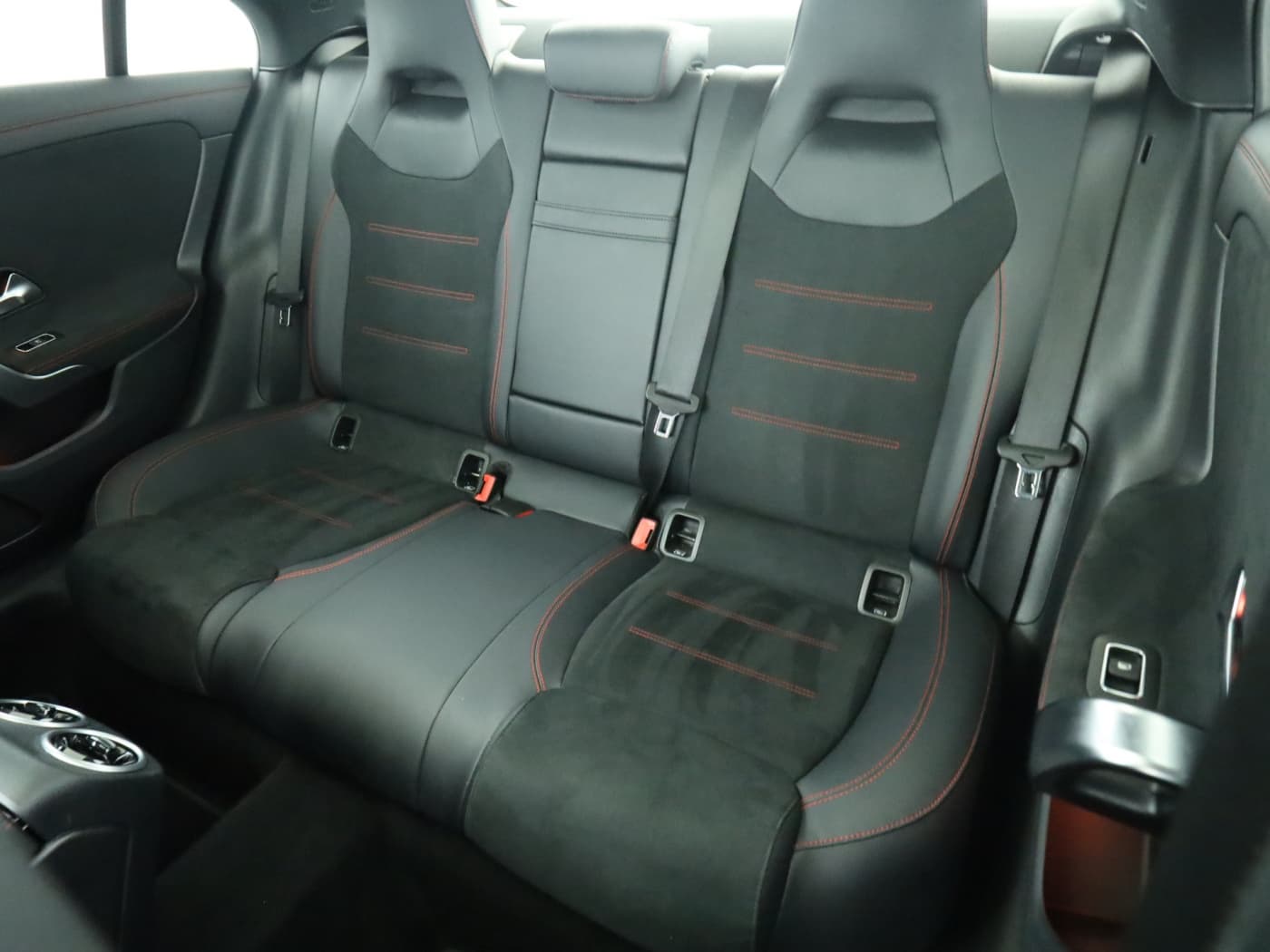 Mercedes-Benz CLA 250 4M Bild 18