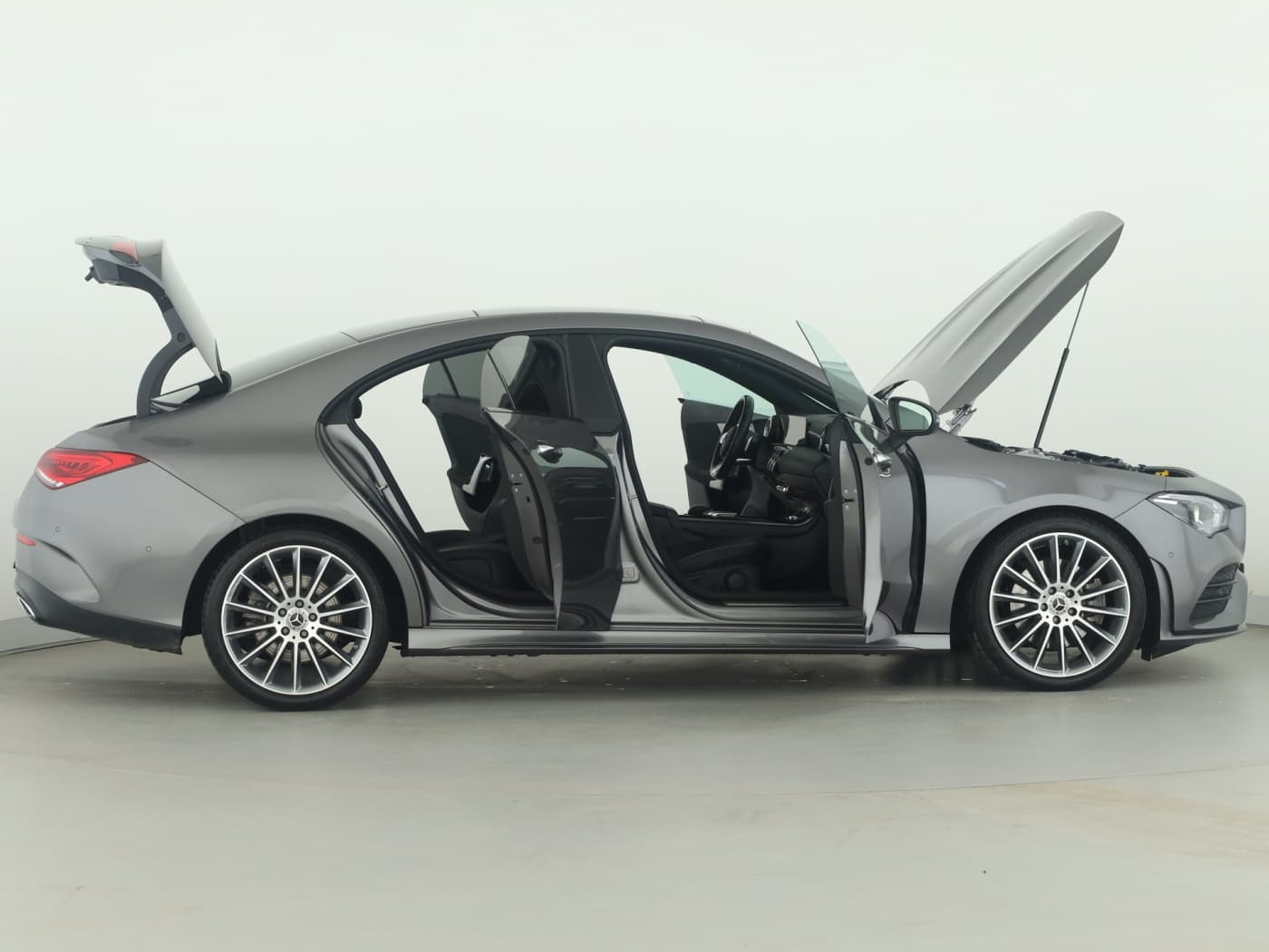 Mercedes-Benz CLA 250 4M Bild 8