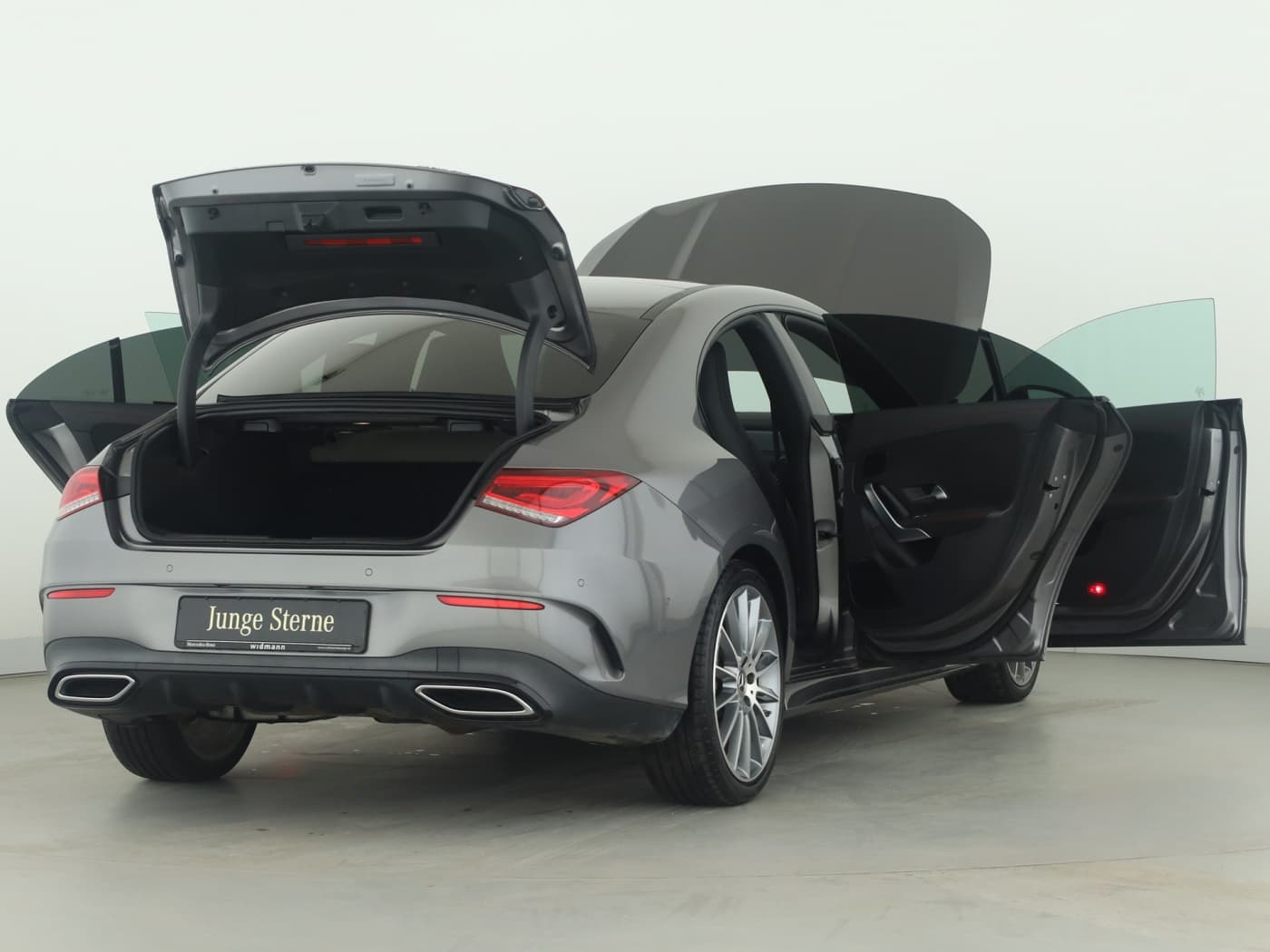 Mercedes-Benz CLA 250 4M Bild 9