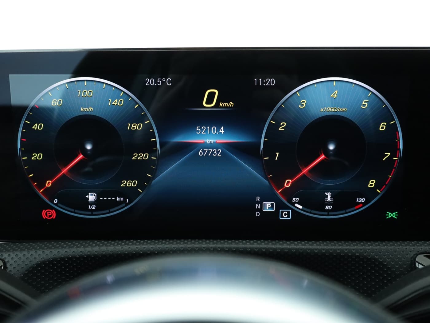 Mercedes-Benz CLA 200 SB Bild 12