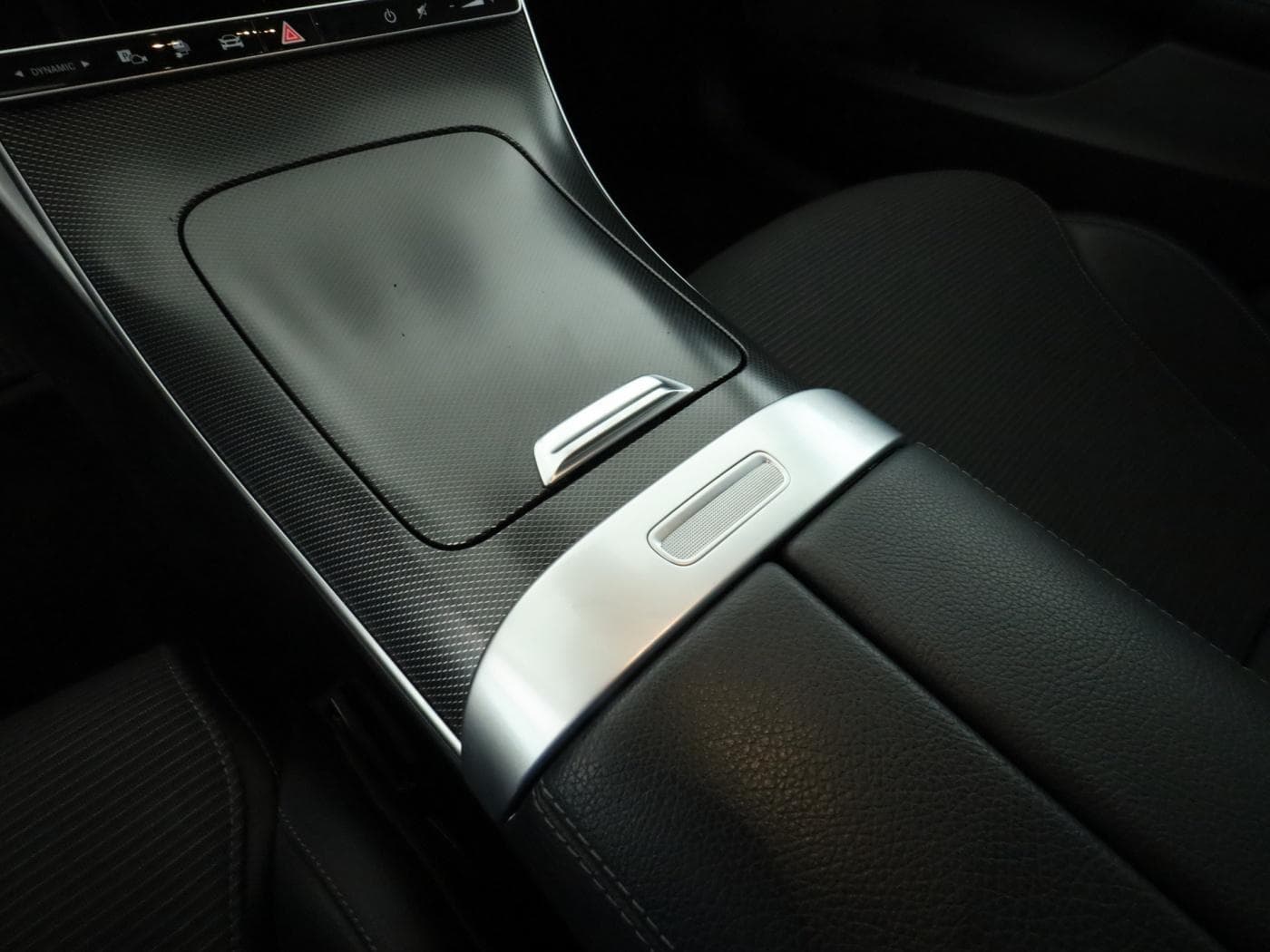 Mercedes-Benz C 300 e T Bild 15