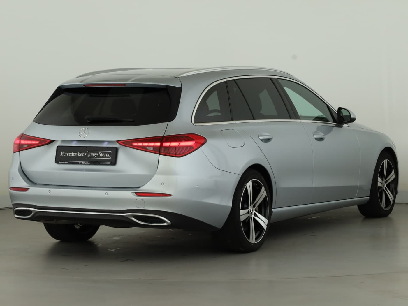 Mercedes-Benz C 220 d T Bild 2