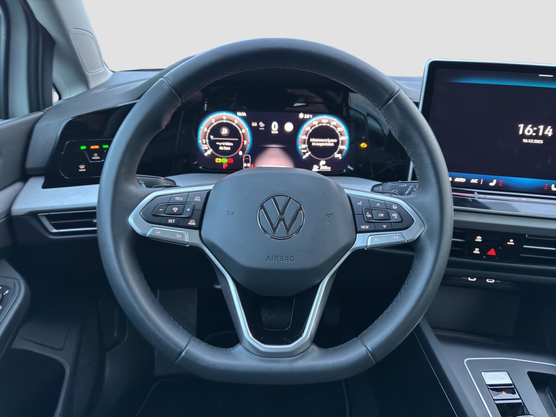 Volkswagen Golf Life 1.5 eTSI 115 PS DSG KAMERA ACC Harman Kardon Bild 10