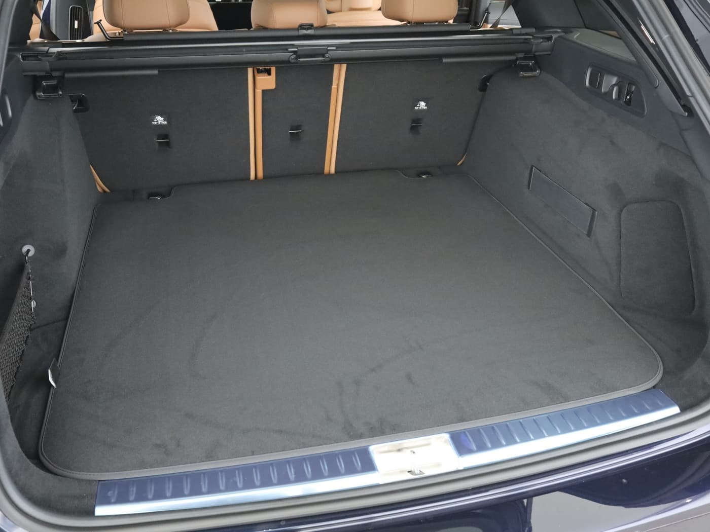 Mercedes-Benz E 450 d 4MATIC T-Modell Bild 23