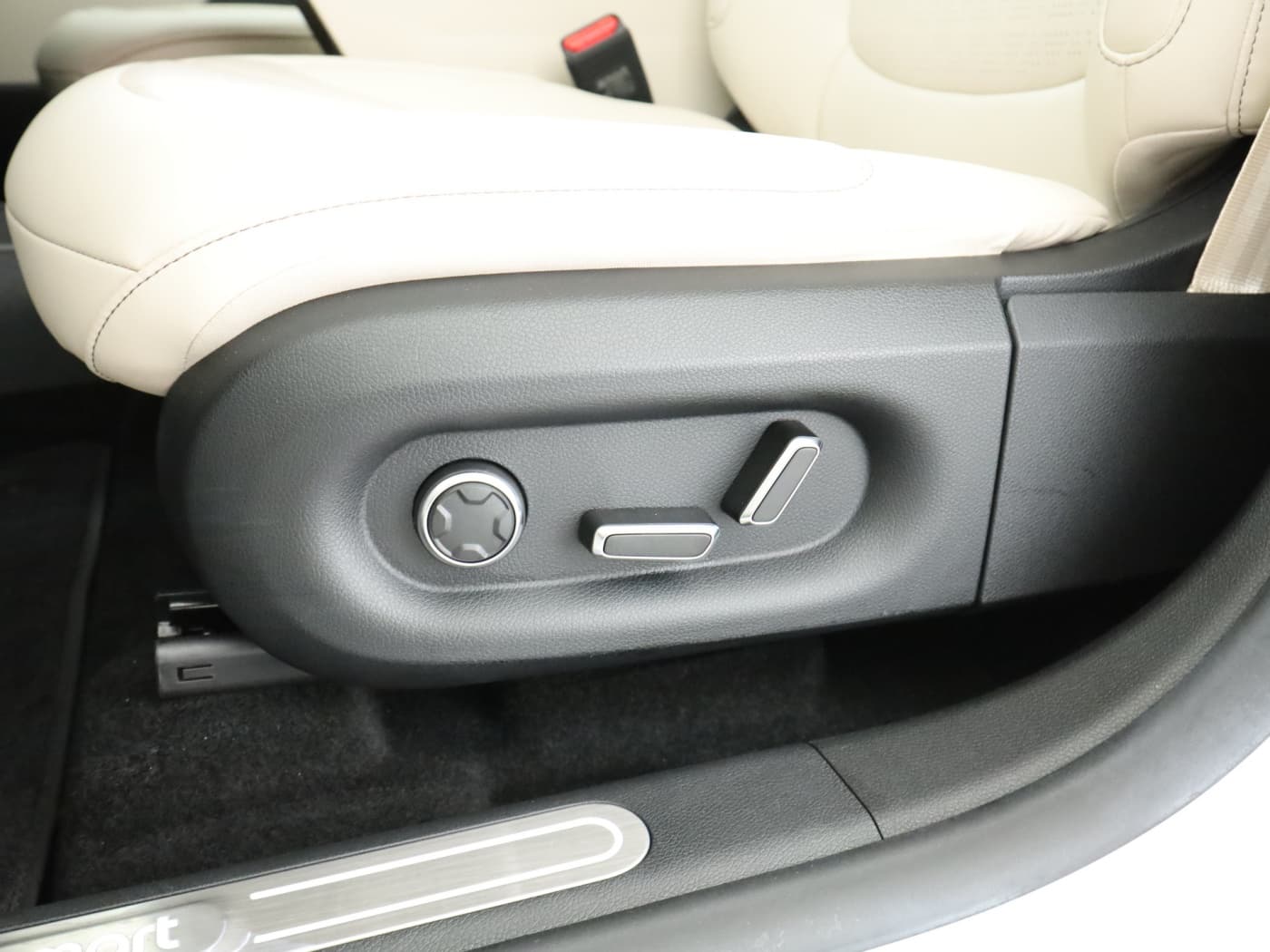Smart 1 Premium (66kWh) Bild 26