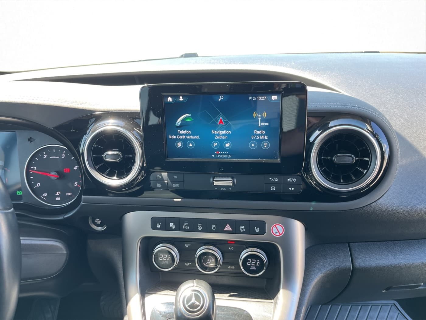 Mercedes-Benz T 180 d PROGRESSIVE Edition Bild 12