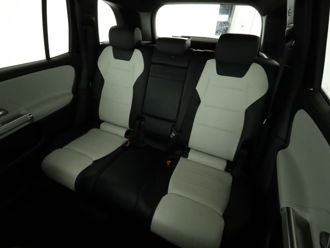 Mercedes-Benz GLB 200 d 4M Bild 18