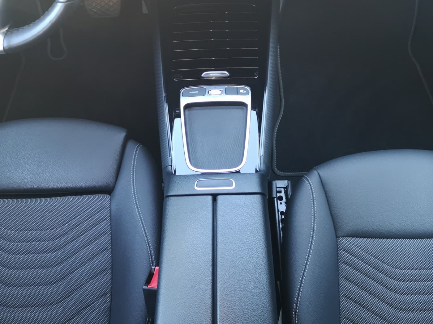 Mercedes-Benz GLB 200 d Bild 13